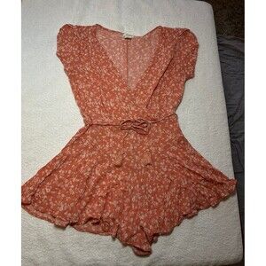 Eyeshadow Orange and Cream Floral wrap top romper Size XS